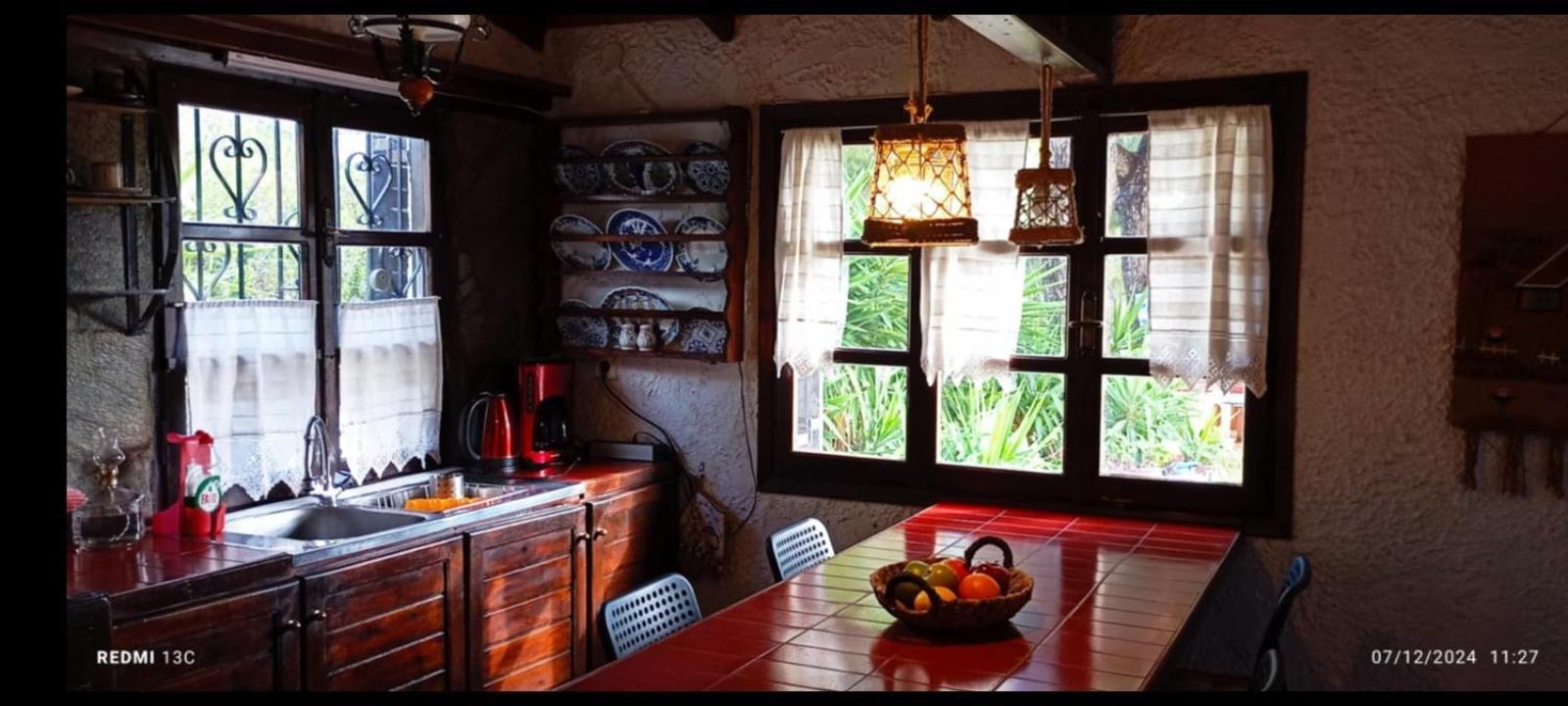 Phedra'S House Spata- Artemida Экстерьер фото